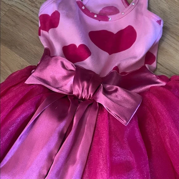 Ooh! La, La! Couture Heart dress - Picture 5 of 8